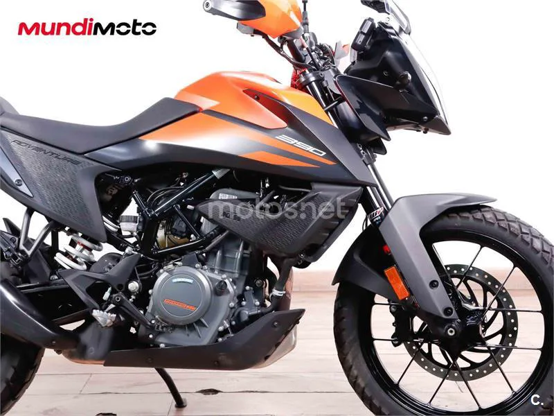 KTM 390 – Vista 38
