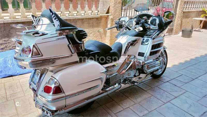 Honda GL 1800 Gold Wing – Vista 2