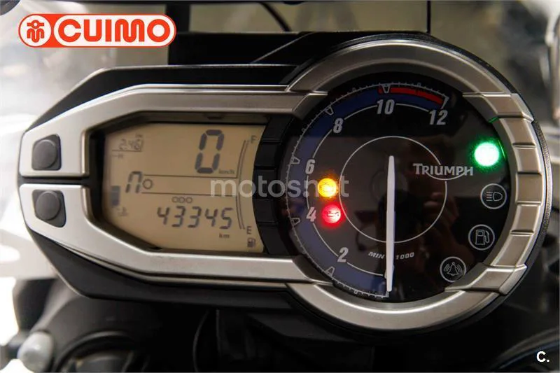 Triumph Tiger 800 – Vista 28