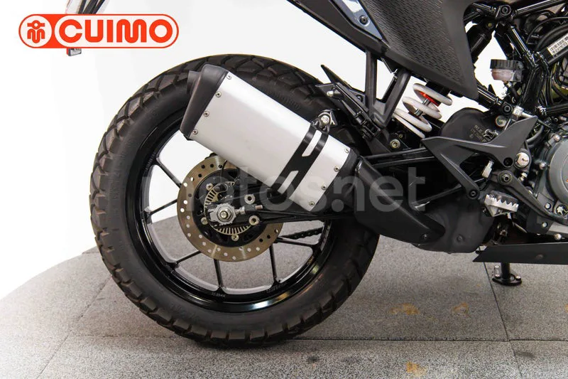KTM 390 – Vista 15