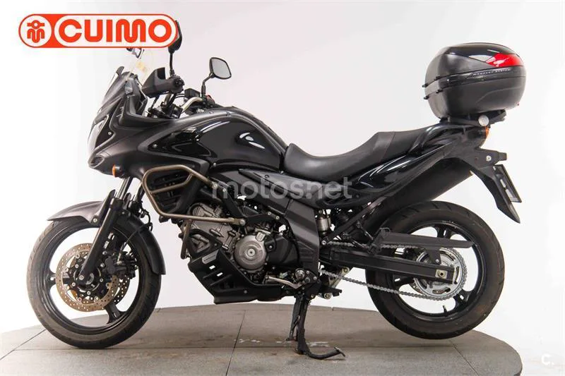 Suzuki V-Strom 650 – Vista 8