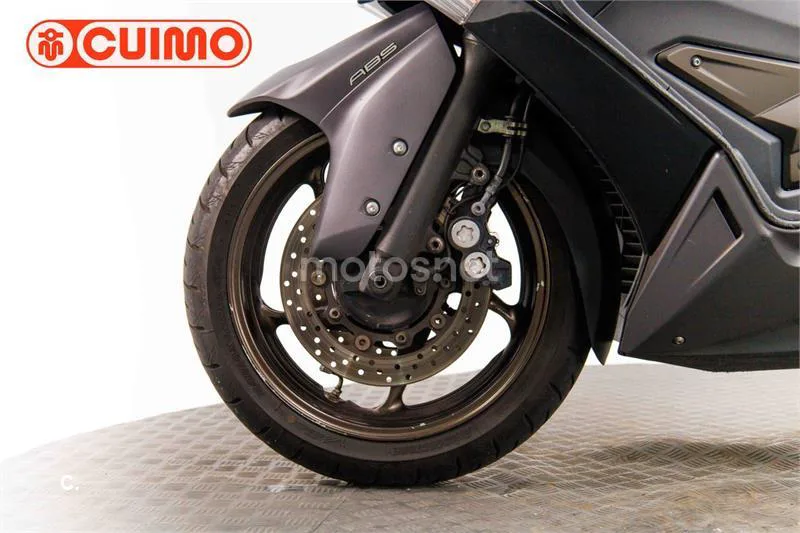 Yamaha TMAX 530 – Vista 19