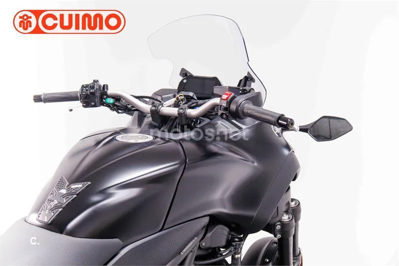 Yamaha Niken – Vista 15