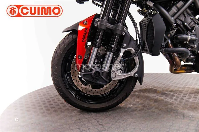 Yamaha Niken – Vista 21