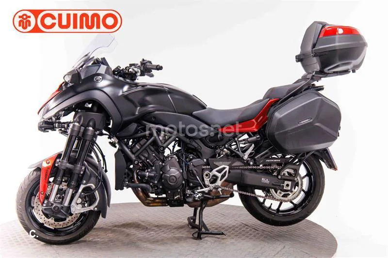 Yamaha Niken – Vista 8