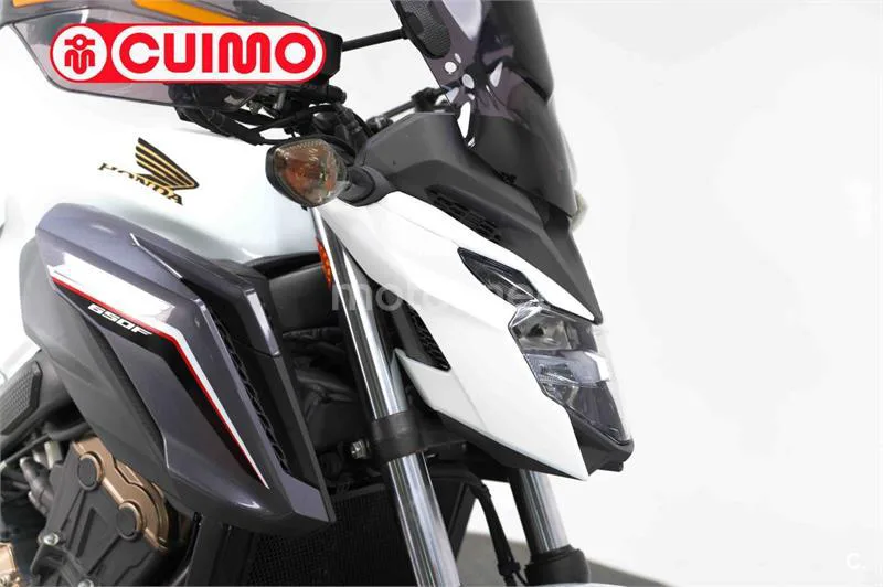 Honda CB 650 F – Vista 11