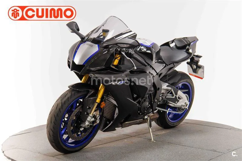 Yamaha R1 – Vista 9