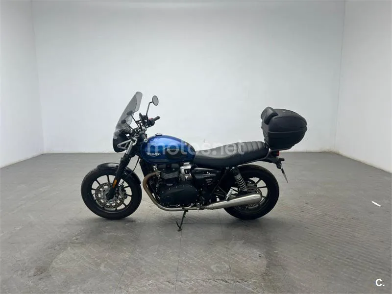 Triumph Street Twin – Vista 5