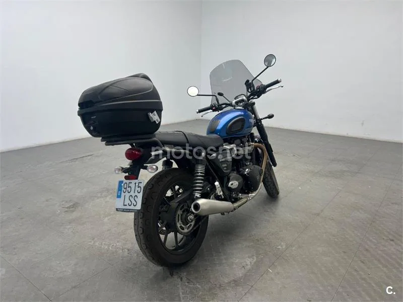 Triumph Street Twin – Vista 8