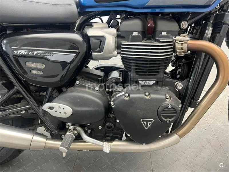 Triumph Street Twin – Vista 10