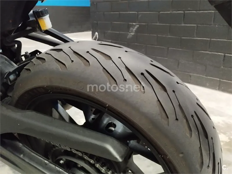 Yamaha MT-07 – Vista 9