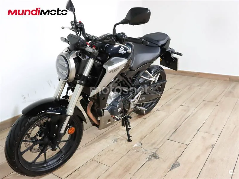 Honda CB 125 R – Vista 7
