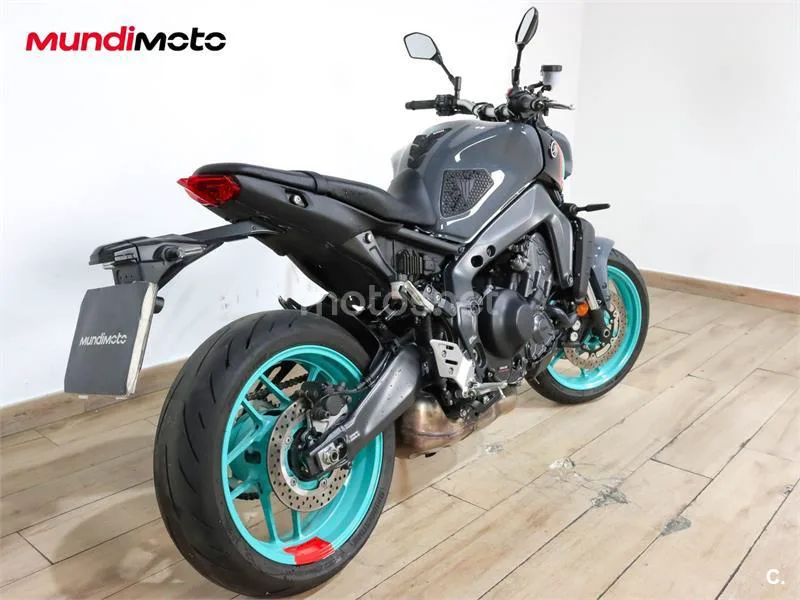 Yamaha MT-09 – Vista 3