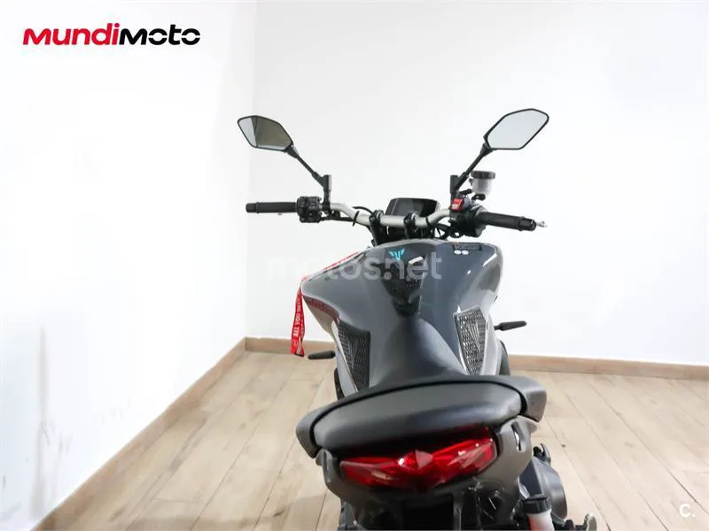 Yamaha MT-09 – Vista 4