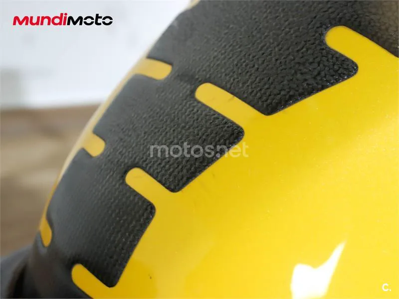 Yamaha XJ6 N Diversion – Vista 44