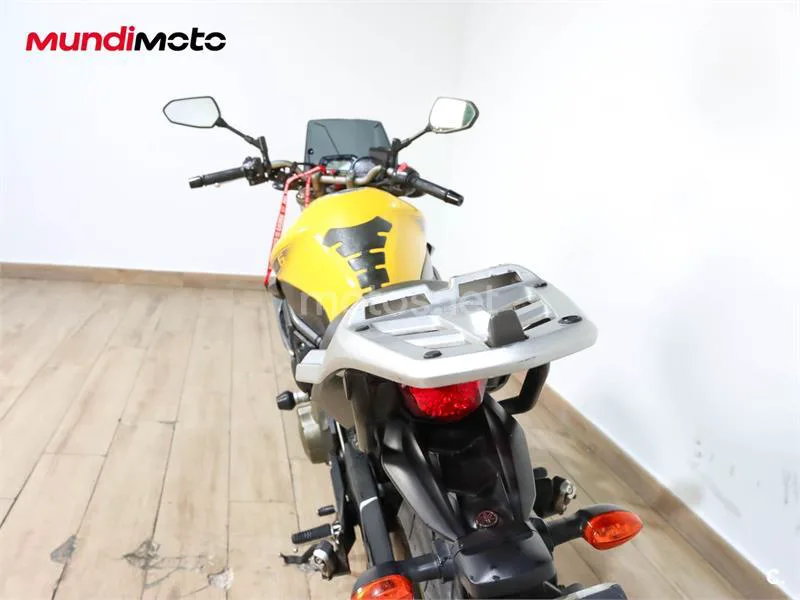 Yamaha XJ6 N Diversion – Vista 9