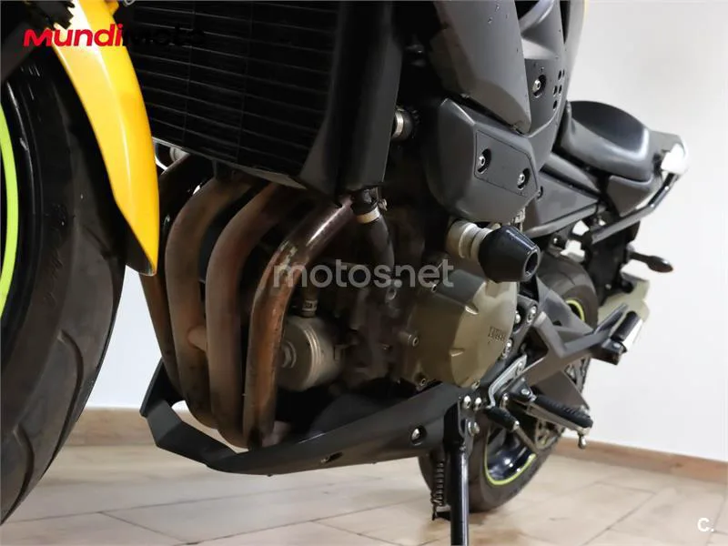 Yamaha XJ6 N Diversion – Vista 10