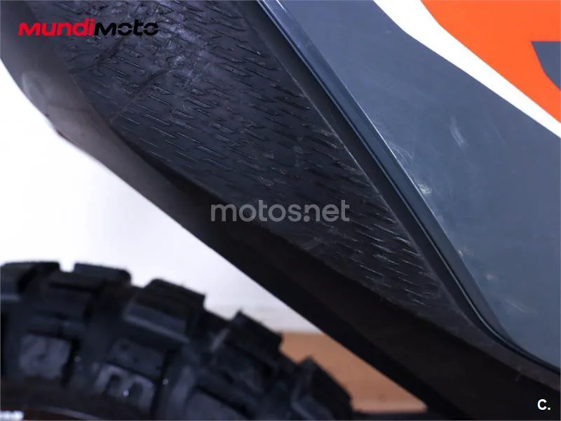 KTM 620 LC4 – Vista 15