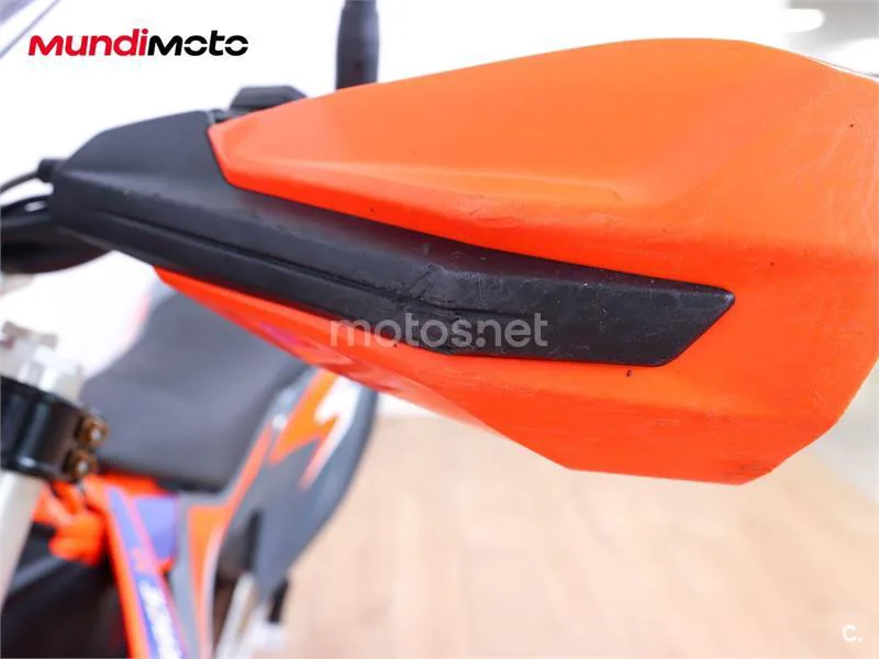 KTM 620 LC4 – Vista 33