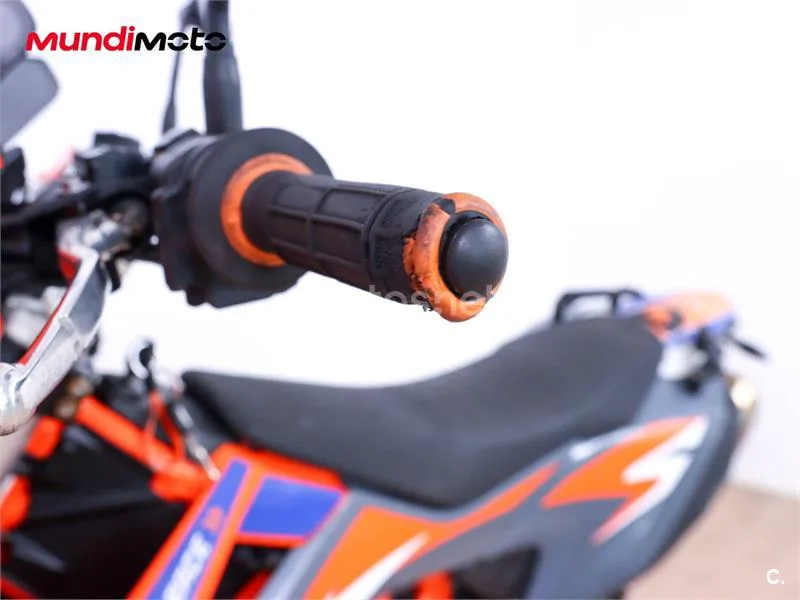 KTM 620 LC4 – Vista 40