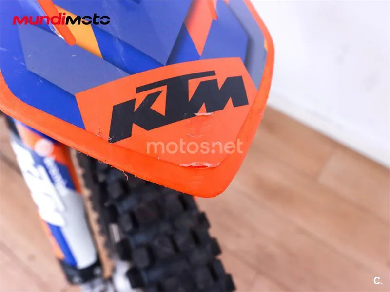 KTM 620 LC4 – Vista 62