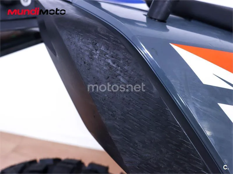 KTM 620 LC4 – Vista 63