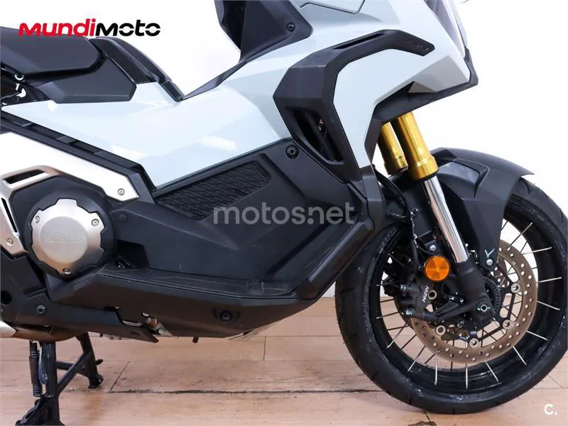 Honda X-ADV – Vista 14