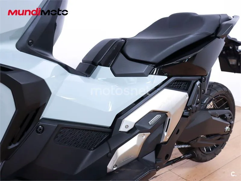 Honda X-ADV – Vista 10