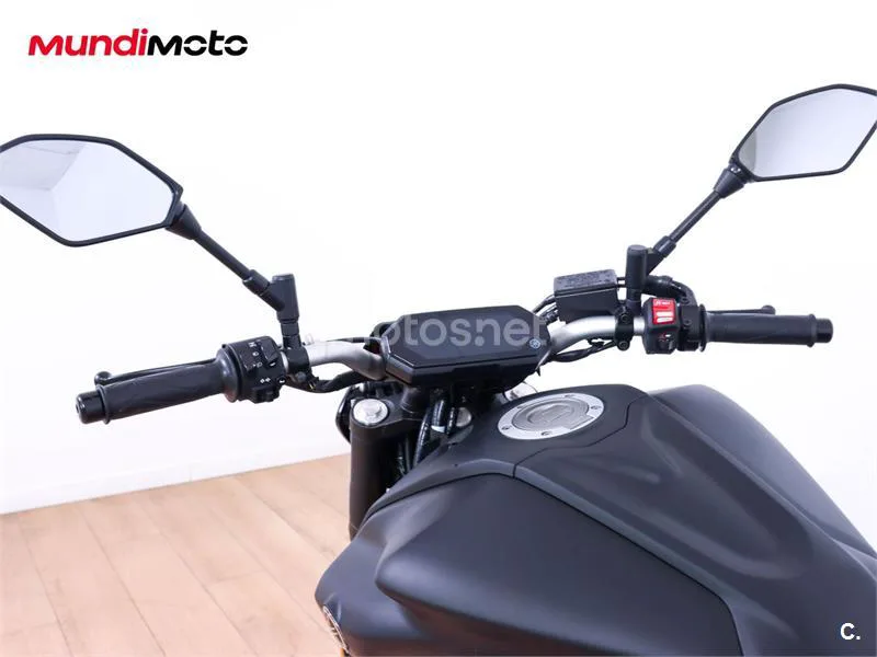 Yamaha MT-07 – Vista 11