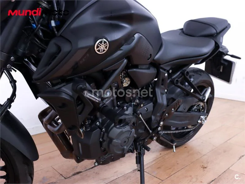 Yamaha MT-07 – Vista 10