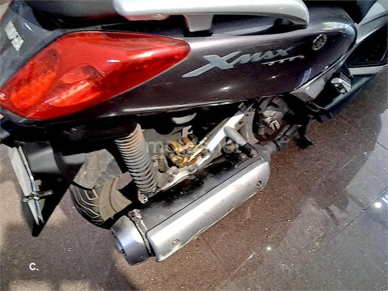 Yamaha XMAX 250 - Vista 13