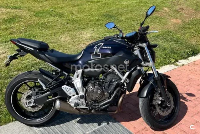 Yamaha MT-07 – Vista 2