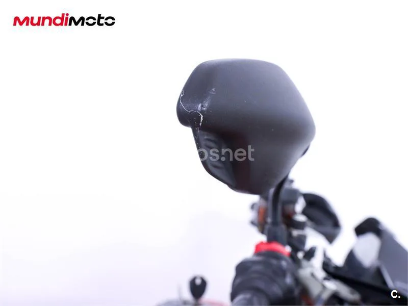 Ducati Hypermotard – Vista 18