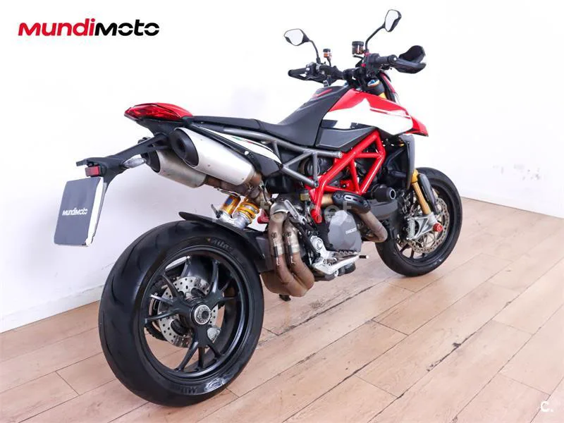 Ducati Hypermotard – Vista 3