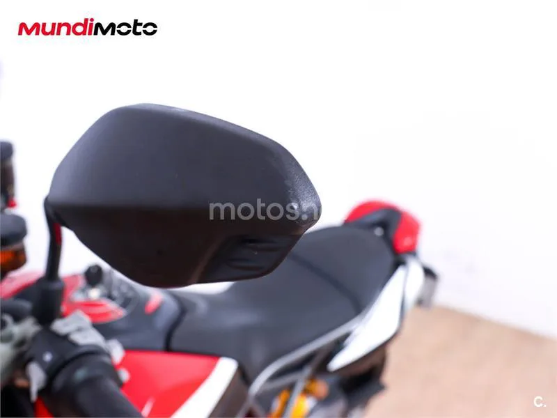 Ducati Hypermotard – Vista 23