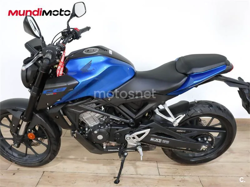 Honda CB 125 R – Vista 6