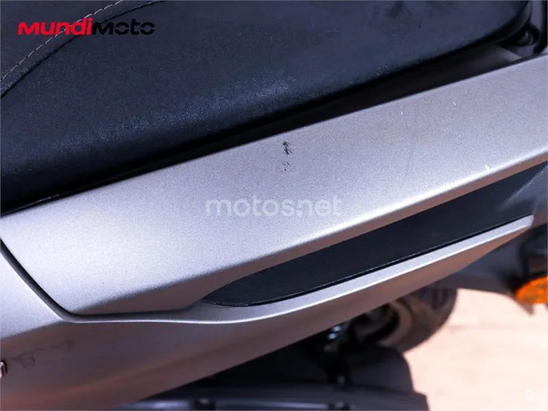 Yamaha Tricity 125 – Vista 23