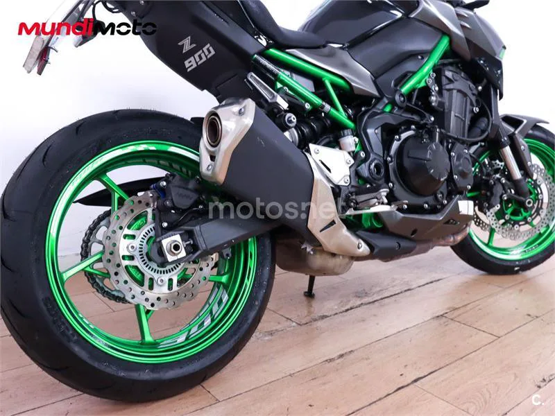 Kawasaki Z900 – Vista 4