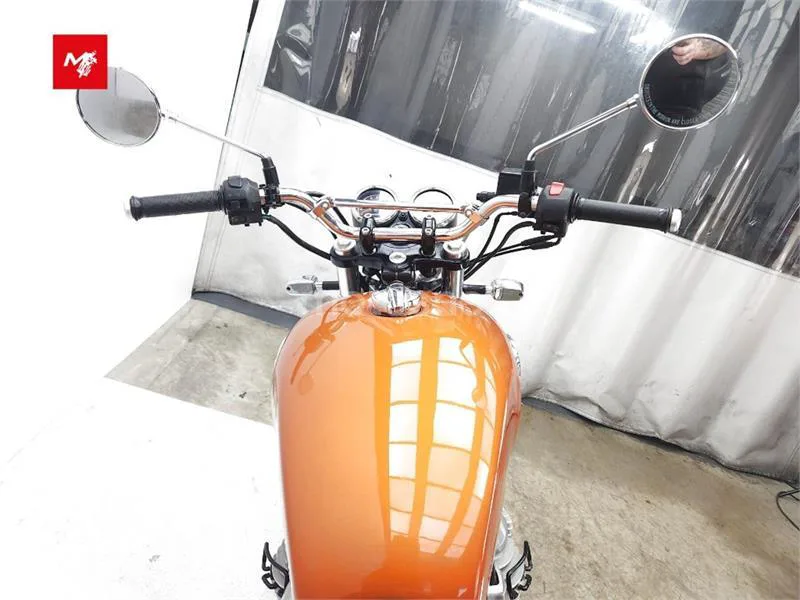 Royal Enfield Interceptor 650 – Vista 7