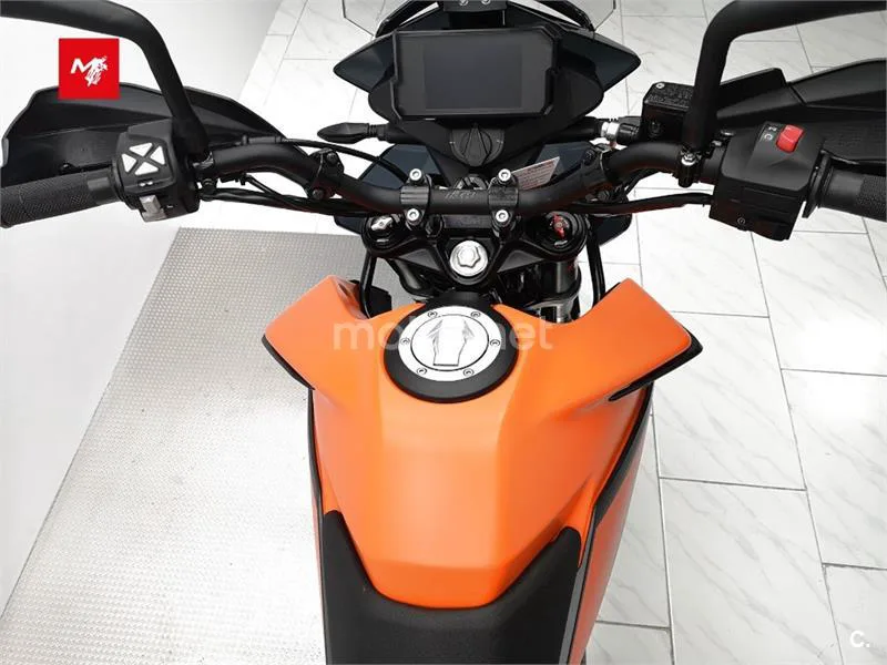 KTM 390 – Vista 7