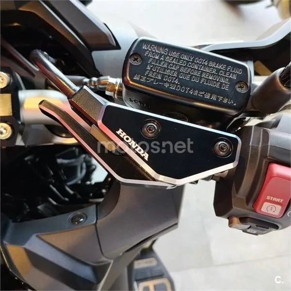 Honda X-ADV – Vista 11