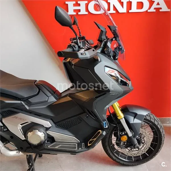 Honda X-ADV – Vista 14