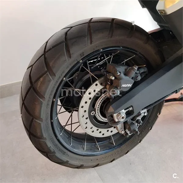 Honda X-ADV – Vista 17