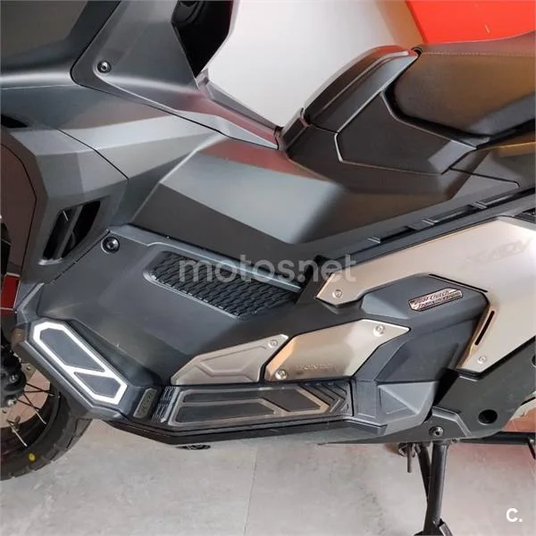 Honda X-ADV – Vista 10