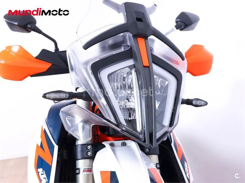 KTM 890 – Vista 5