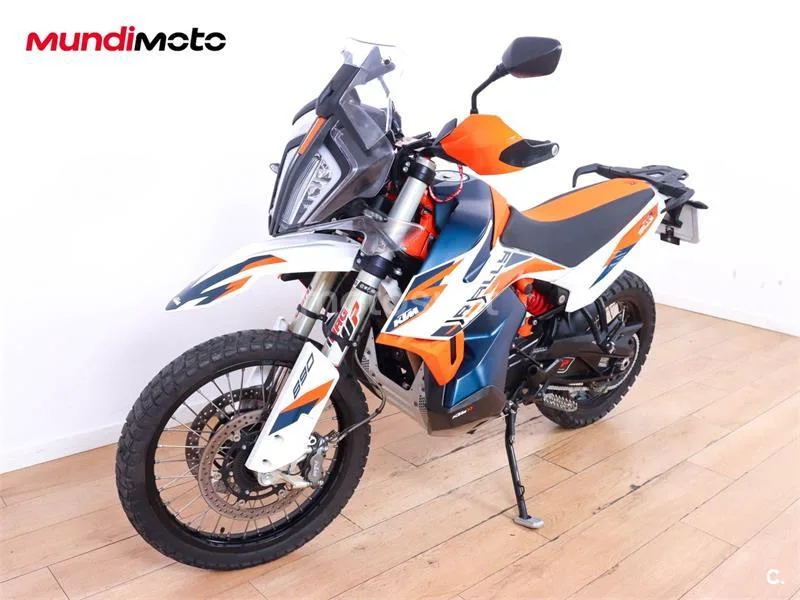 KTM 890 – Vista 7