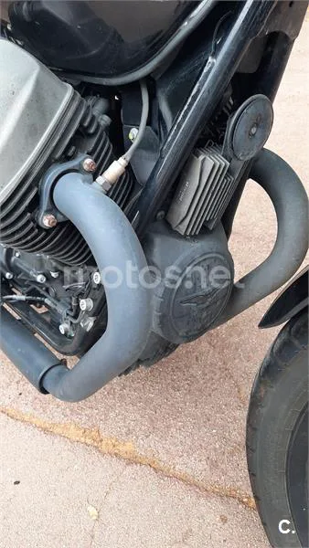 Moto Guzzi V7 - Vista 7