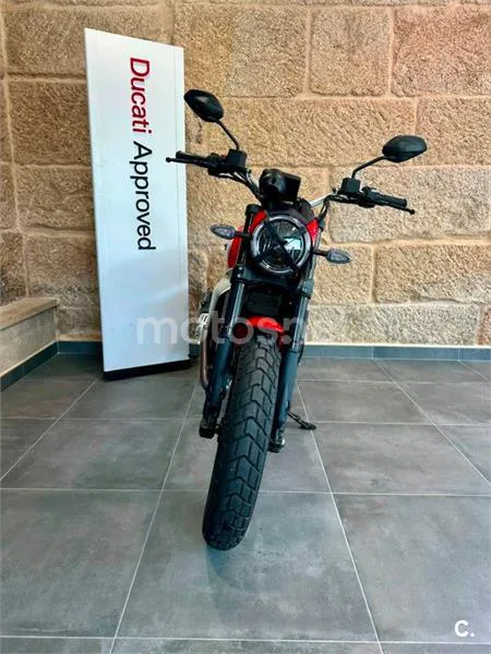 Ducati Scrambler – Vista 4