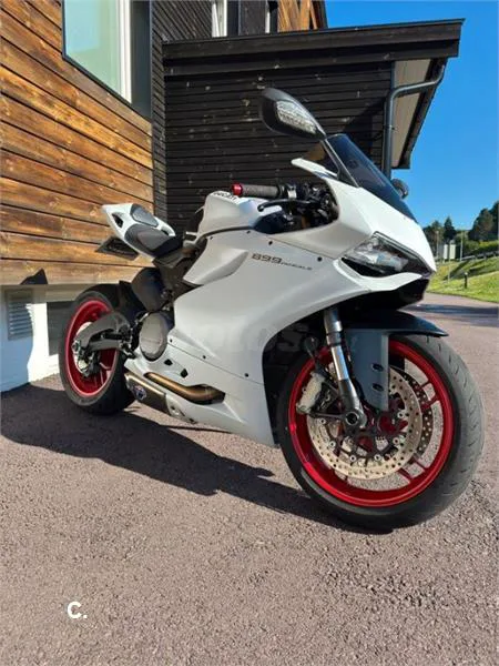 Ducati 899 Panigale – Vista 1