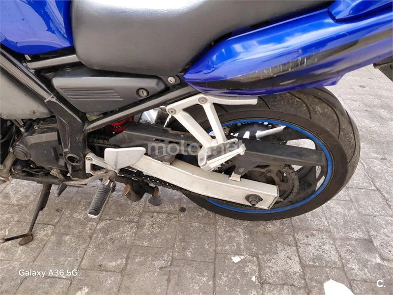 Yamaha FZS600 Fazer - Vista 7